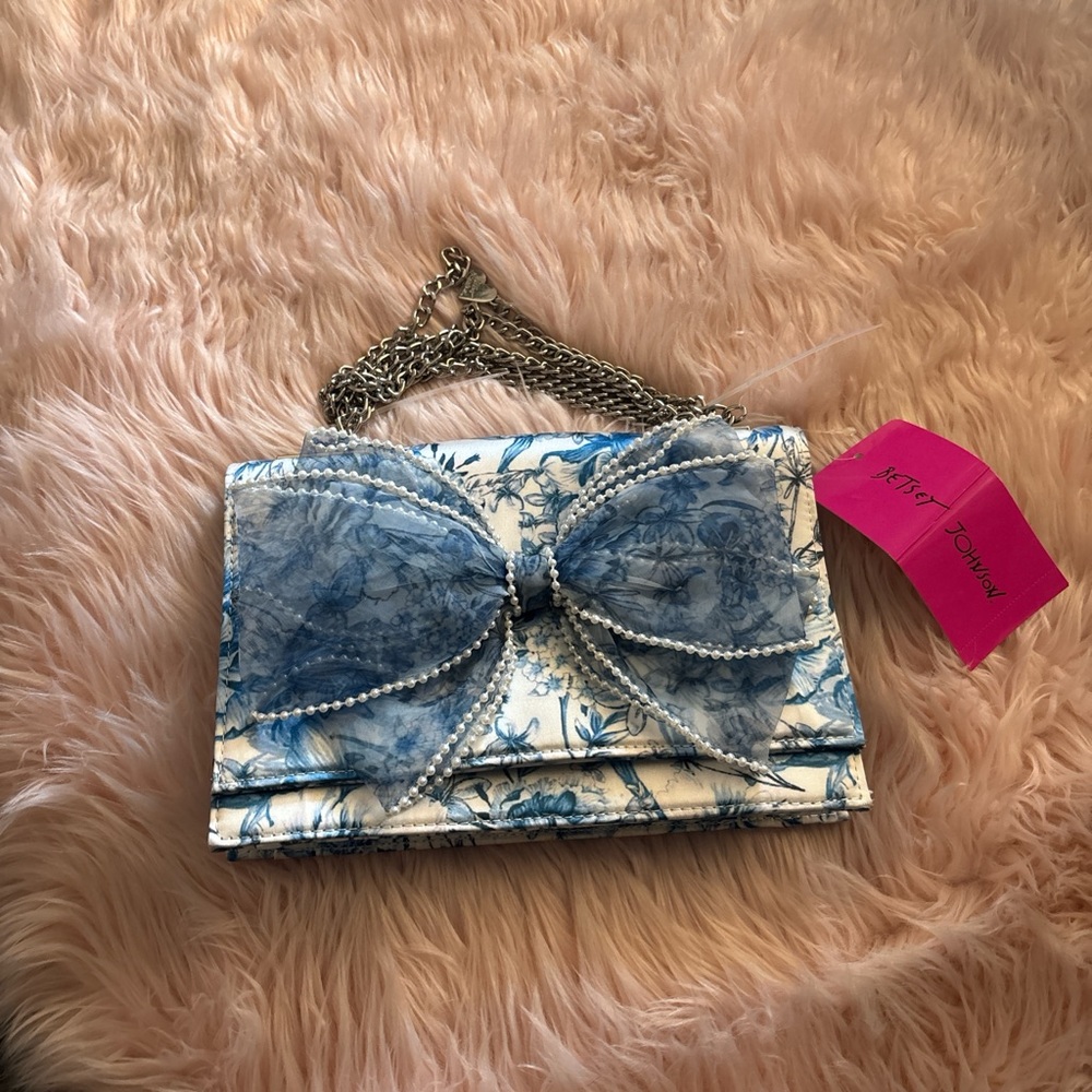 Betsey Johnson Blue & White Floral Bow Chain Shoulder Bag